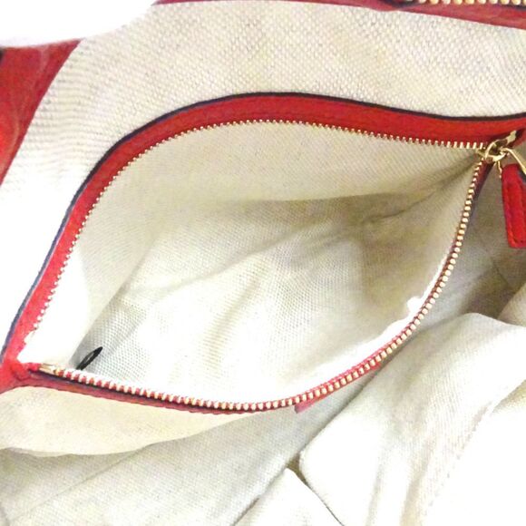 Gucci 2way Soho Handbag Red Gold Hardware - Picture 7 of 11